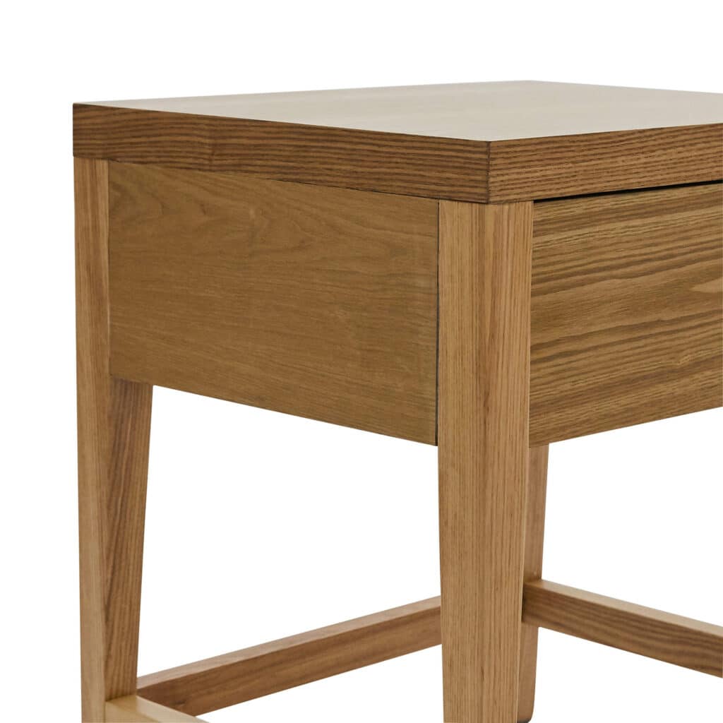 DixonBedSideTable_Oak 2